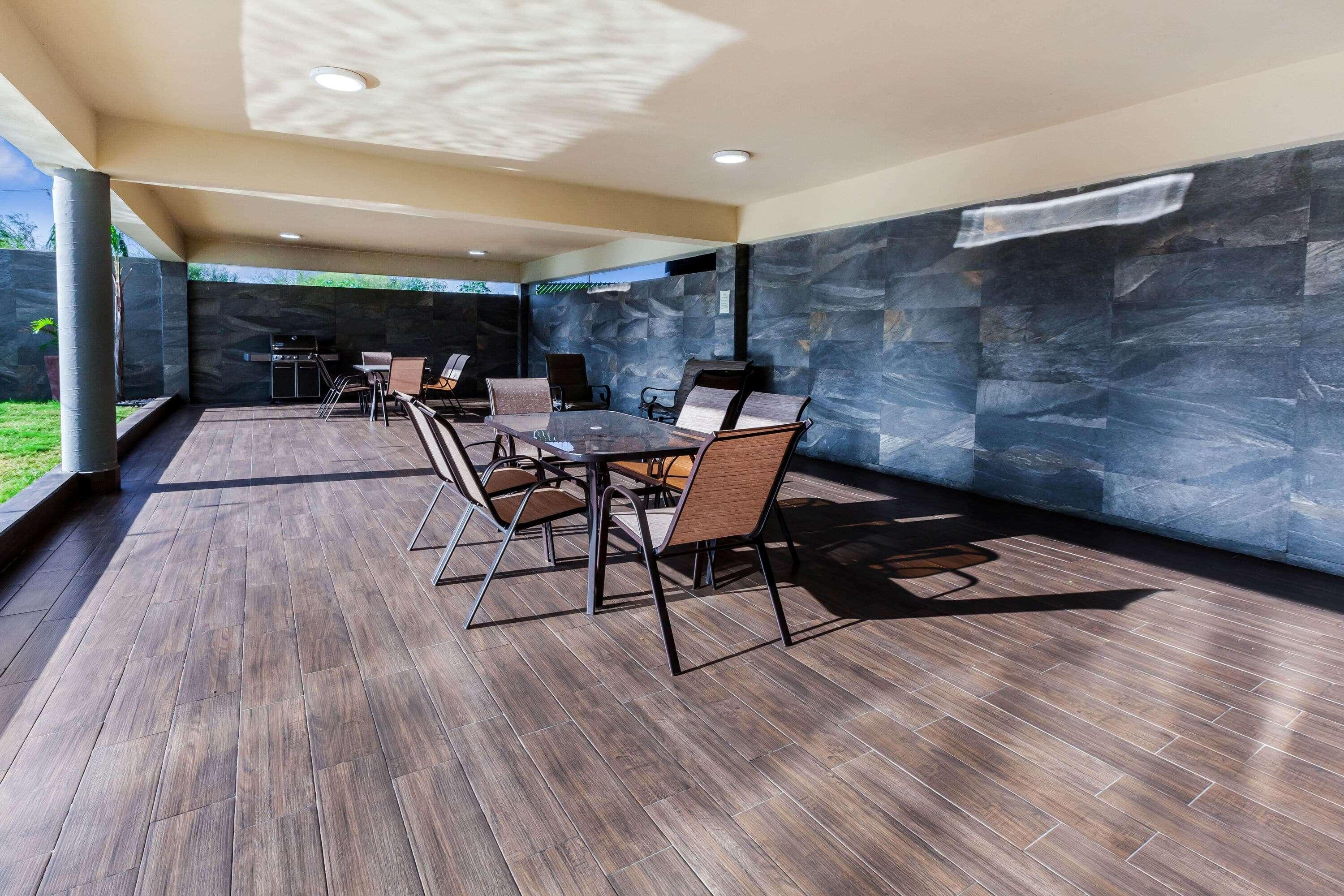 Chn Hotel Monterrey Aeropuerto, Trademark By Wyndham Apodaca Luaran gambar